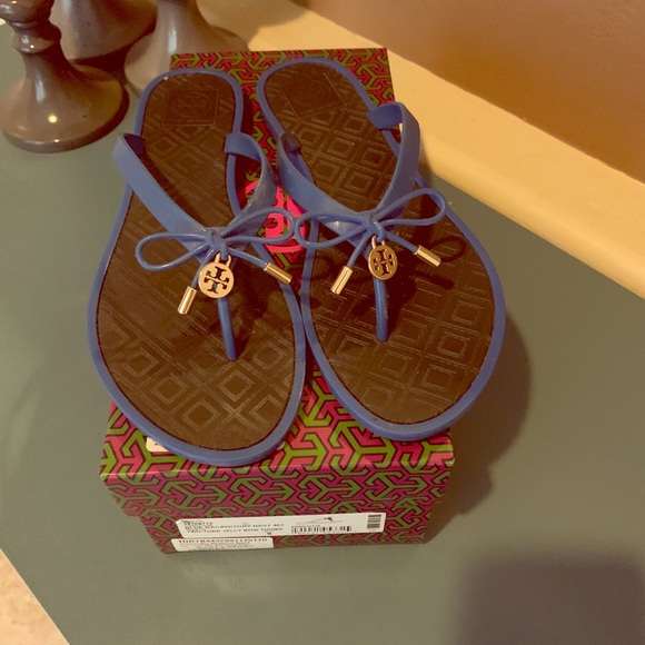SOLDTory Burch jelly thong - Picture 1 of 5